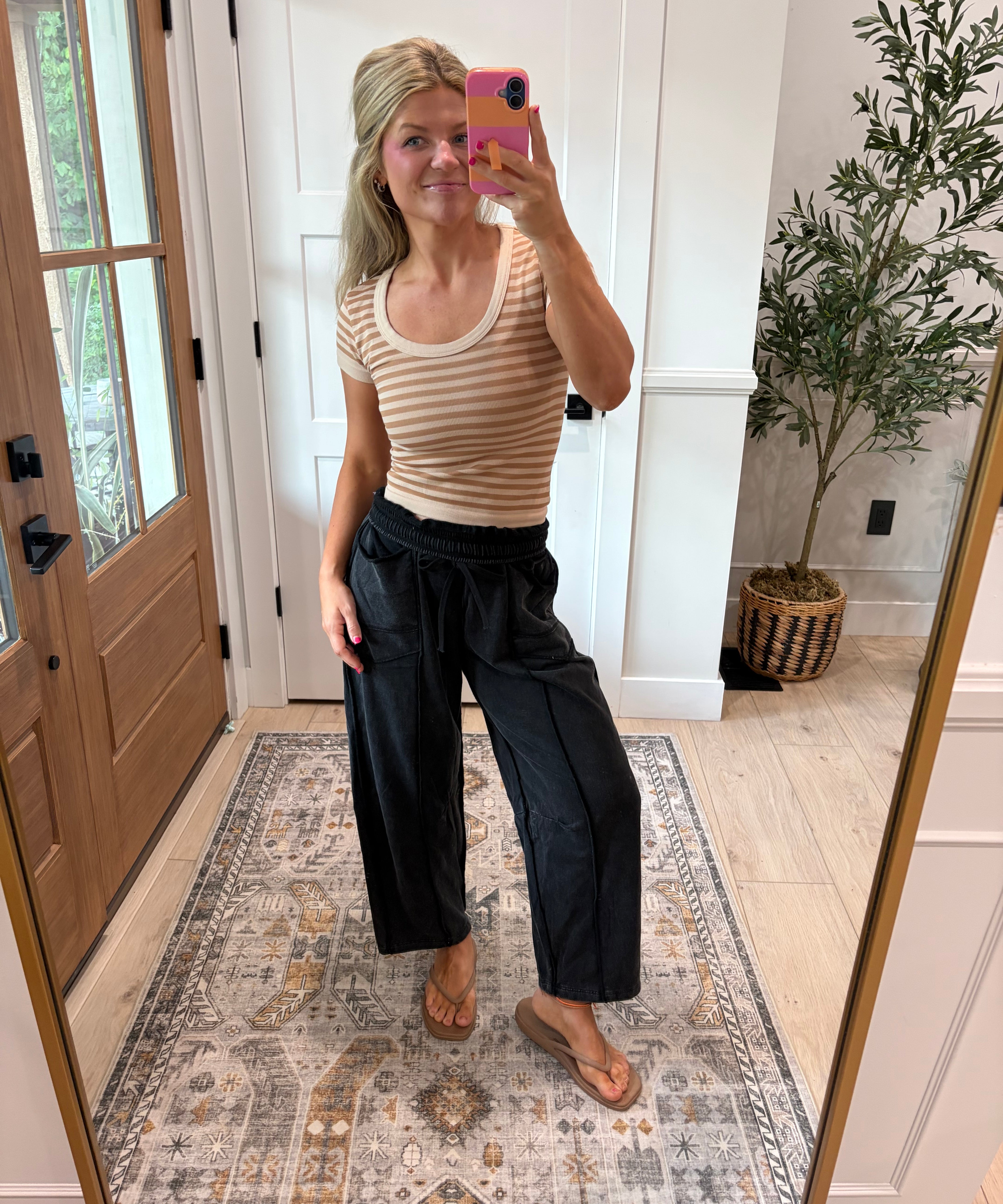 Picture Perfect Tee - mocha