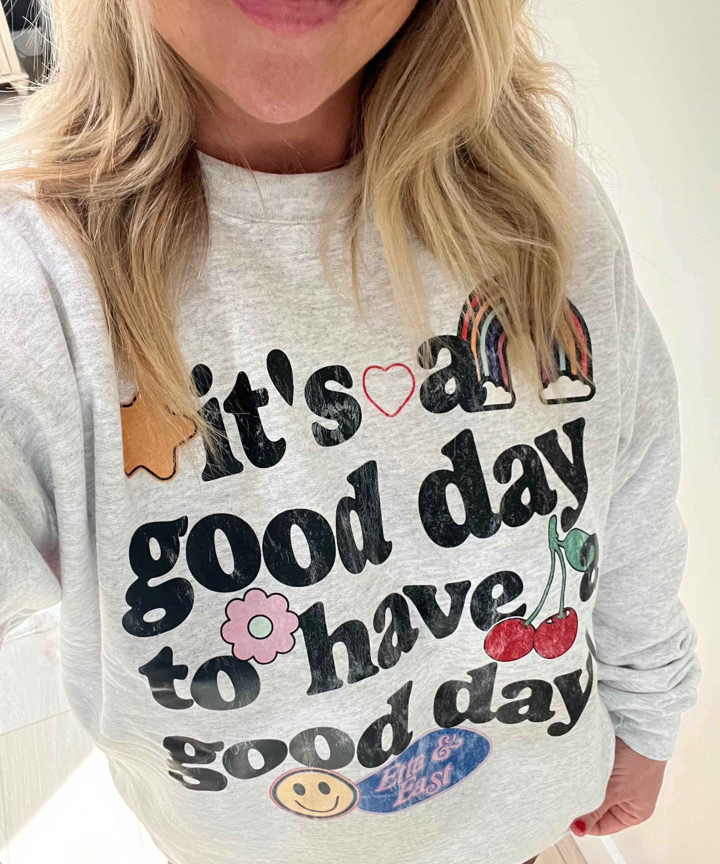 Good Day Pullover - Mama