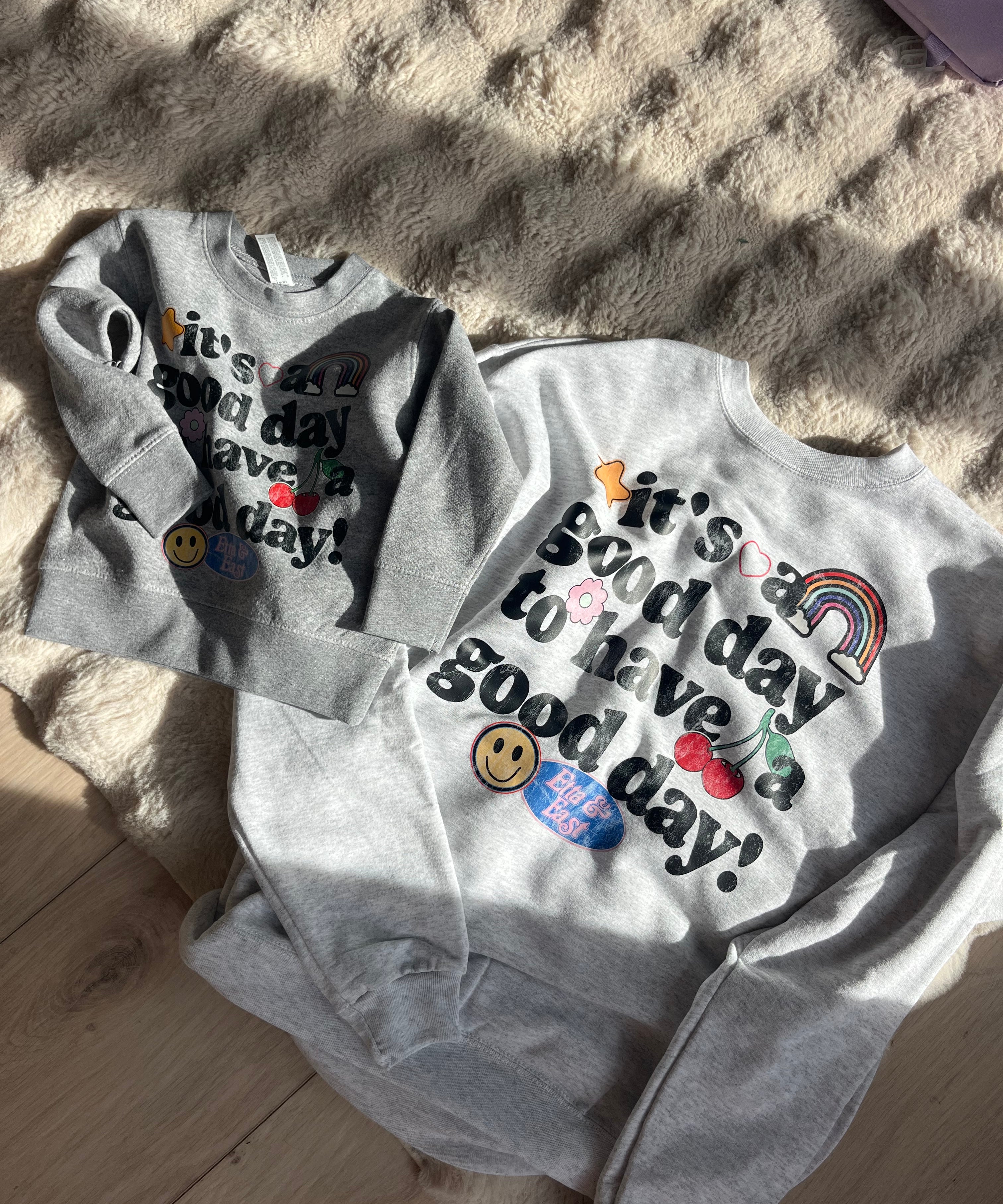 Good Day Pullover - Mini